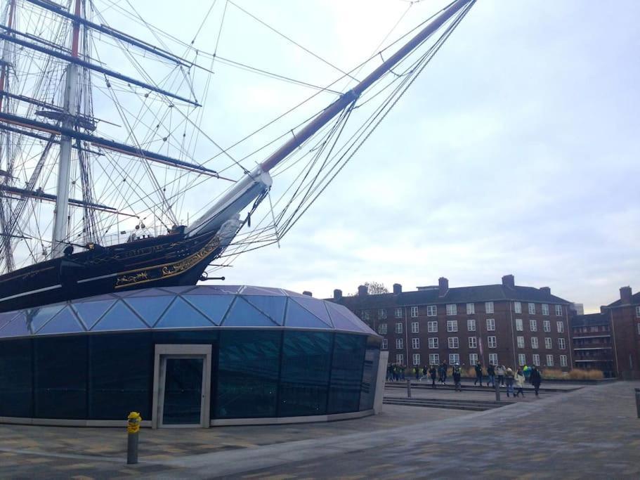 Riverside Cutty Sark 2Bd Retreat ロンドン エクステリア 写真